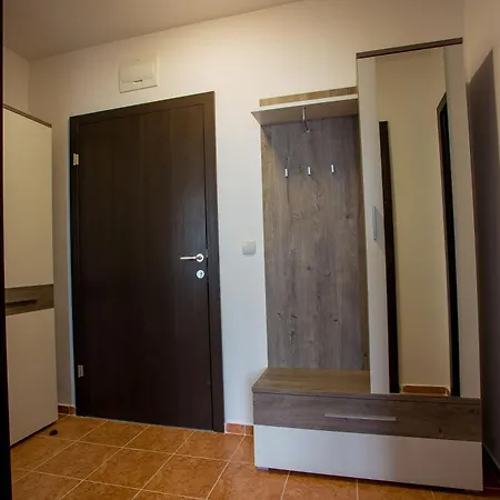 Апартаменты Iva - Iglika 2 *