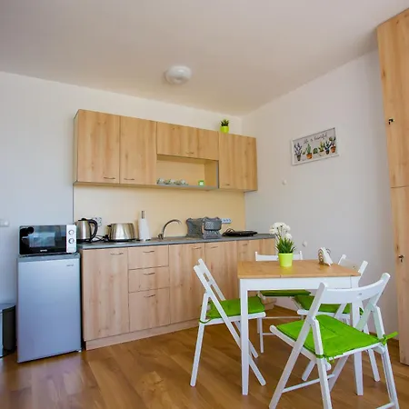 Διαμέρισμα Iva - Iglika 2 *